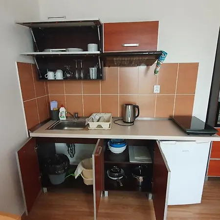 Πανσιόν Oaza Kystra *