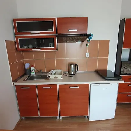 Πανσιόν Oaza Kystra *